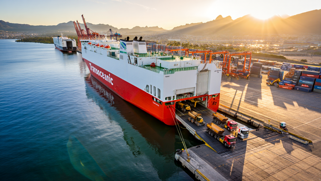 Shipping to South America West Coast: costs, routes & customs 2025